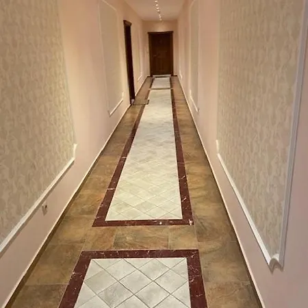 La Mer 2-Bedroom Apartment With Pools And Direct Beach Access شقة فارنا